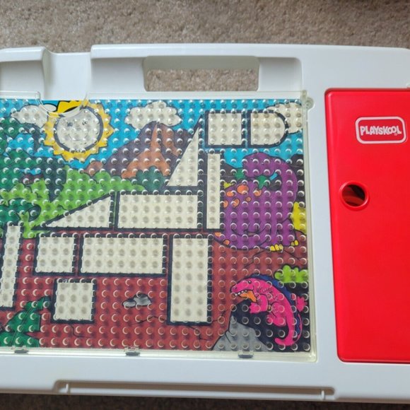 Playskool Creative Shapes Pegboard Activity Desk #2051 Learning Kid Toy 1994 - Picture 4 of 7